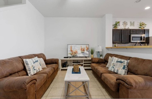 Crestwynd Bay House | 110 m² House ∙ 3 bedrooms ∙ 6 guests