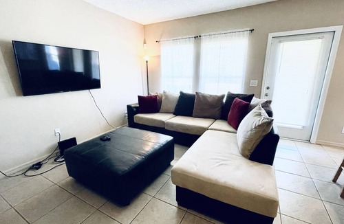 Lakeside Estates House | 120 m² House ∙ 3 bedrooms ∙ 8 guests