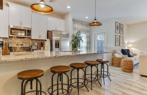 Davenport House | 1589MVD: Resort style townhome with private pool!