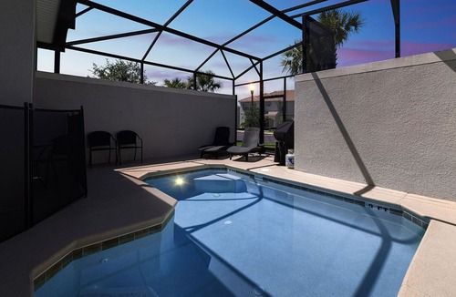 Davenport House | 1589MVD: Resort style townhome with private pool!