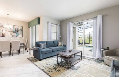 Four Corners House | 177 m² House ∙ 4 bedrooms ∙ 8 guests