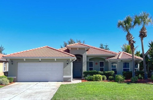 Buena Ventura Lakes House | 186 m² House ∙ 4 bedrooms ∙ 8 guests