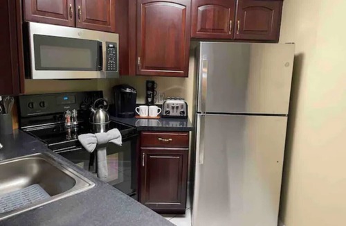 Ventura Condo | 2 Bed 2 Bath Golf Resort Condo (1ST FL)