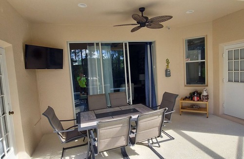 Calabay Parc House | 2 Master Suites ☆ 86" TV☆ Hot Tub☆ In Calabay Parc