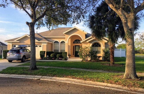 Orange Tree House | 213 m² House ∙ 6 bedrooms ∙ 12 guests