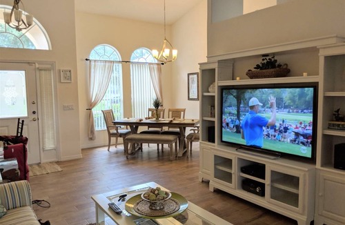 Orange Tree House | 213 m² House ∙ 6 bedrooms ∙ 12 guests