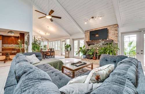 Orlando House | 260 m² House ∙ 4 bedrooms ∙ 9 guests