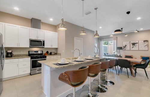Crestwynd Bay House | 2652 SS - Enchanted Summerville Haven: A Magical Escape