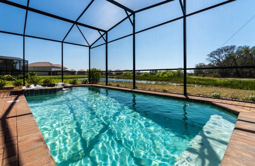 Loughman House | 292 m² House ∙ 6 bedrooms ∙ 12 guests