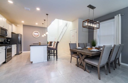 Loughman House | 292 m² House ∙ 6 bedrooms ∙ 12 guests
