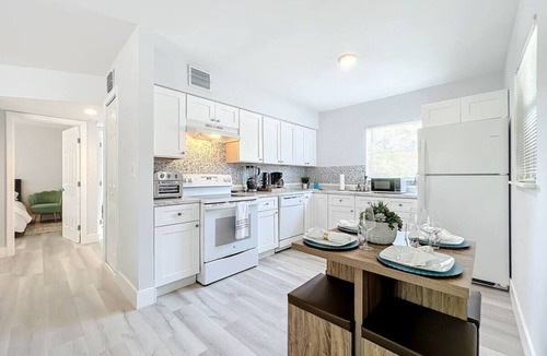 Lake Mann Estates House | 2BR Oasis: Minutes to Top Attractions & Parking!