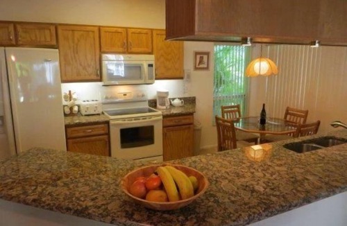 Lindfields House | 3 bedroom 2 bathroom fenced pool home villa with games room at Lindfields close to Disney