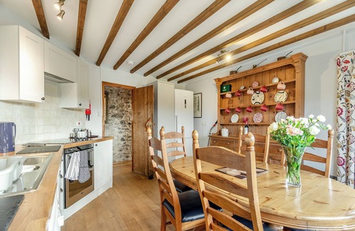 St Brides Cottage | 3 bedroom accommodation in Cerbid