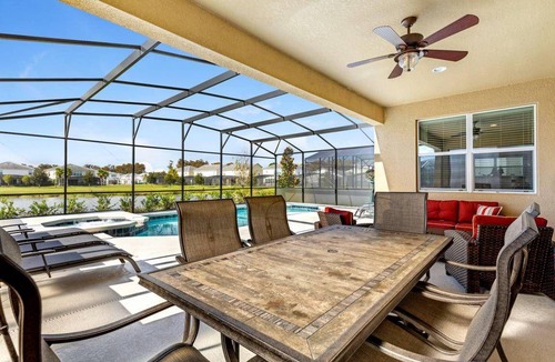 Historic Downtown Kissimmee House | 338 m² House ∙ 6 bedrooms ∙ 14 guests
