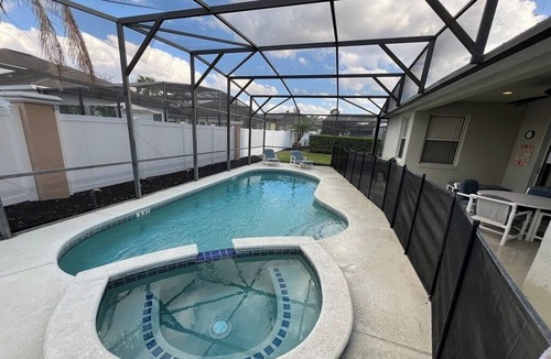 Calabay Parc Villa | 4 Bedroom/3 Bathroom Home close to the Disney Parks