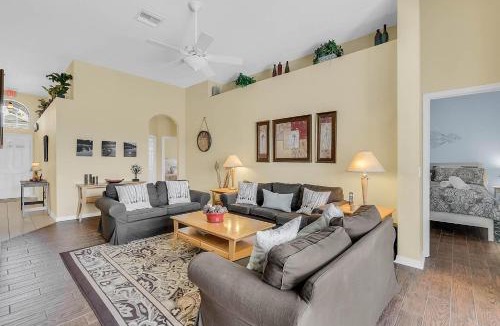 Calabay Parc Villa | 4 bedrooms pool home close to Disney Calabay
