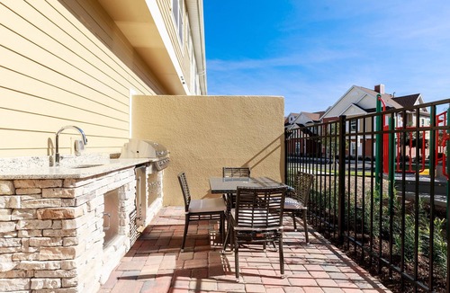 West Kissimmee Villa | ★ 4 BR 4 BA Villa | 5min→Disneyworld |1804ft²| BBQ