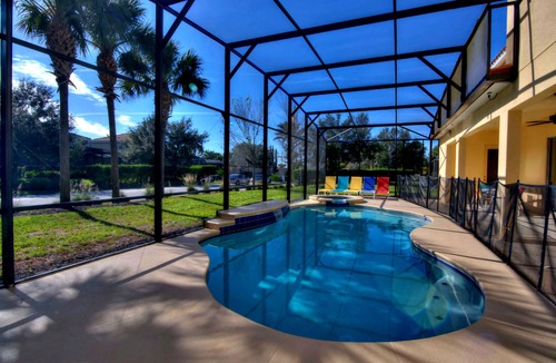 Loughman House | 42 Bedrooms Bowling Villa Triple COMBO, Sleeps 116 people