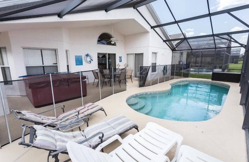 Cumbrian Lakes Villa | 4BD/3B,EXECUTIVE VILLA WITH SPA,MUST SEE,10 MIN FROM DISNEY