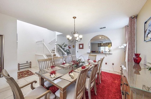 Cypress Pointe Villa | 5 bedroom accommodation in Davenport