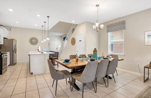 Loughman House | 5548 Cozy Queen Suite w/Private Bath