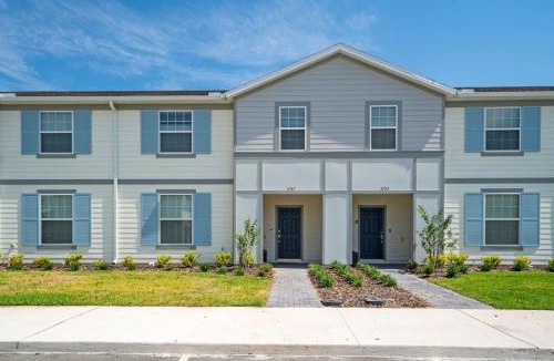 Davenport House | 5BD InstaWorthy home with Pool and BBQ near Disney