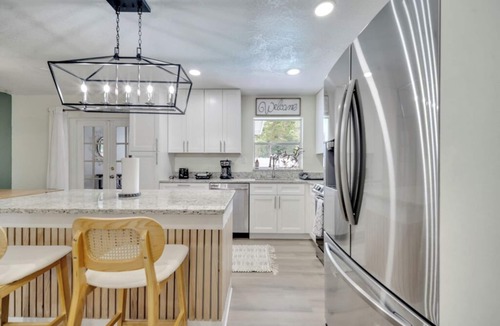Orlando House | 5BR Home w/Pool & Big Yard Near Universal Studios