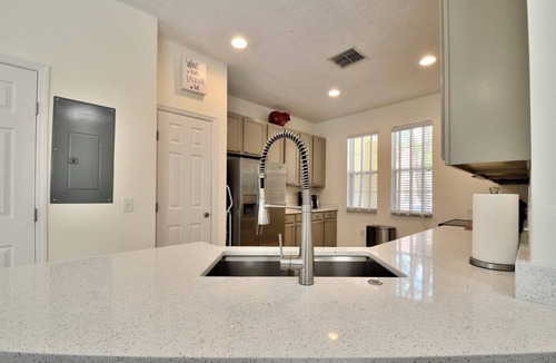 Crestwynd Bay House | ALL NEW fully remodeled and updated! One of Closest community near Disneyworld