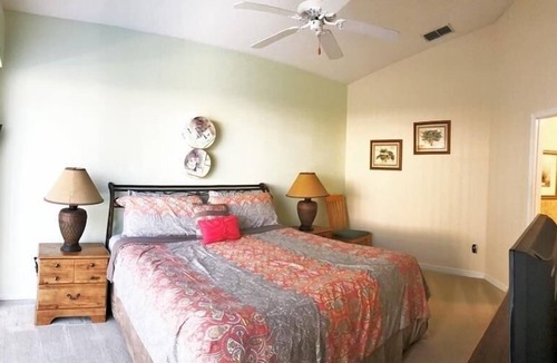 Four Corners House | Amazing 4 bedroom 3 and half bathroom Villa in Glenbrook Resort with free Wifi by RedAwning