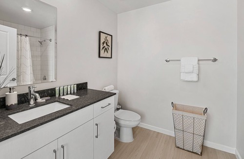 Callahan Apartment | Amazing Downtown King Beds w/ Pool & Parking 32