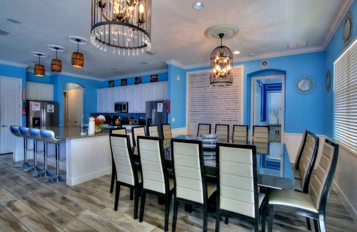 Loughman House | America & Music City Twin Mansion, Sleeps 80