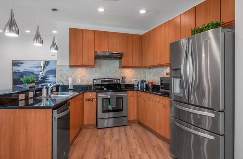 South Eola Apartment | Beautiful 2/2 PENTHOUSE in Downtown Orlando