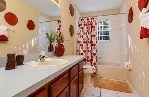 West Kissimmee House | BEAUTIFUL 6 BED/6 BATH HOME IN FORMOSA GARDENS