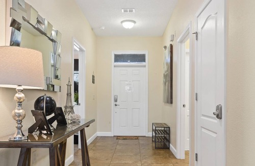 Davenport House | Beautiful 6Bd Providence At Victoria Woods-2318MVD