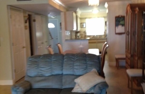 Casselberry House | Beautiful Direct Fish & Ski Lakefront Town home In N. Orlando with Pool & WiFi