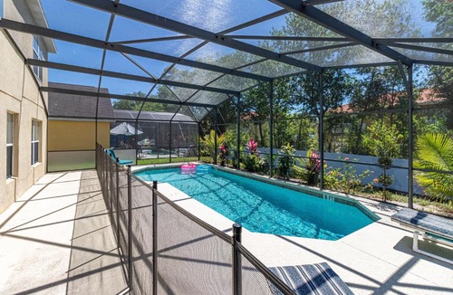 Seasons House | Beautiful Private 5 BR Home home