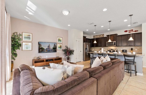 Four Corners House | Beautiful, professionally decorated townhome w/private pool + game room!