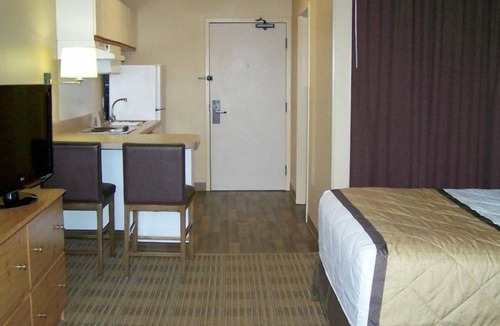 Altamonte Springs Apartment | Beautiful Studio apartment (420708) by Houzlet