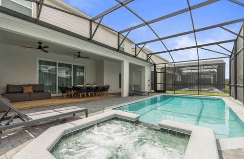 Four Corners House | Brand NEW 10Bdrms At Windsor Cay