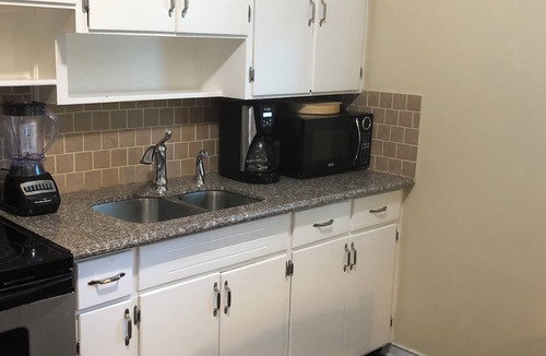 Winter Park Apartment | Charming 2-bedroom apartment with AC and WiFi in enchanting Winter Park
