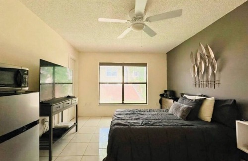 Buena Ventura Lakes House | Charming Studio close to Central Florida’s Theme Parks