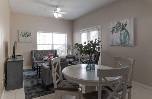 Venetian Bay Villages House | Charming townhouse near Disney