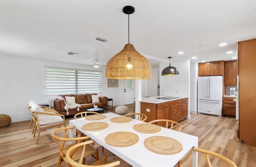 Orlando House | Cheerful 4-bedroom POOL Home, Next to Universal