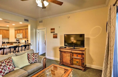 Reunion Condo | Chic Disney Condo w/ Balcony & Resort Pool Access!