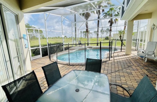 Highlands Reserve House | Classically elegant 4/3 Pool Home on the premier golfing community Highlands Reserve