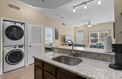 Kissimmee House | Close to Disney! NO Extra Fees! Gated! Clean & Comfy! Family Friendly!