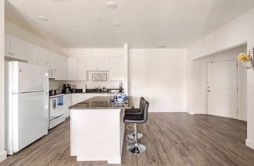 Kissimmee Apartment | Cloud Nine 1BR 15 MIN from Kissimmee Main Street