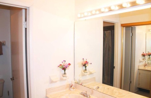 Ventura House | Clubview Holiday Condo