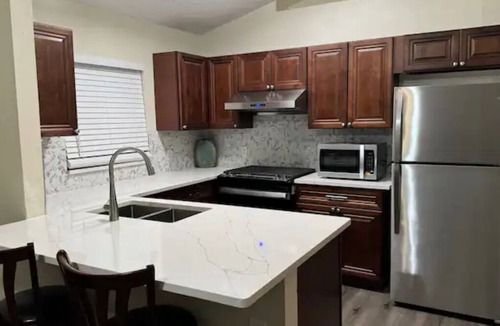 Northwest Orlando House | Cozy 3 bedroom/2 bathroom house in amazing Orlando!