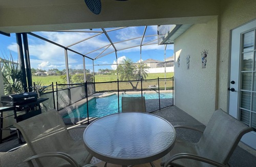 Calabay Parc House | Cozy Pool Home near Restaurants in Davenport